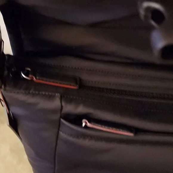 MZ WALLACE MESSENGER BAG [NWT]